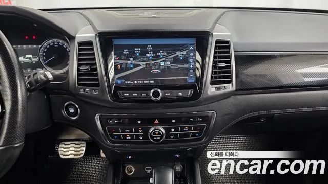 KGM Rexton 2021 thumb 10