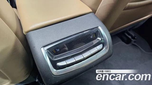 Cadillac XT6 2022 thumb 2