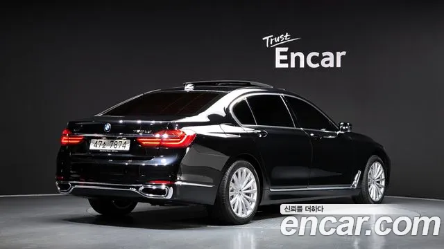 BMW 7 серии 2016 thumb 2