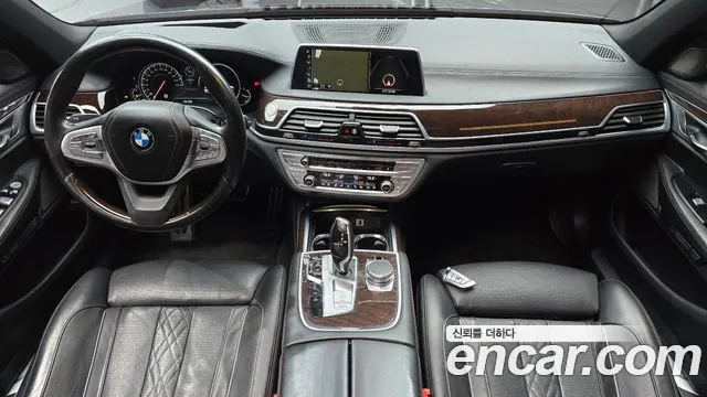 BMW 7 серии 2016 thumb 3