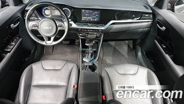 Kia Niro 2021 thumb 2