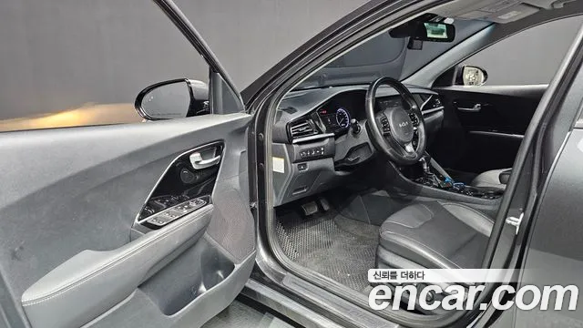 Kia Niro 2021 thumb 7
