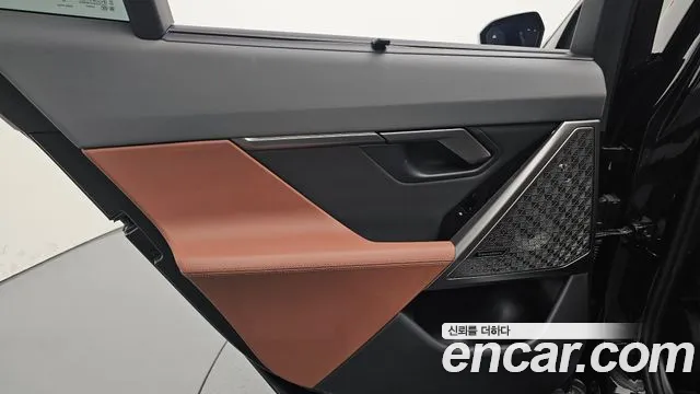 BMW 5 серии 2025 thumb 3