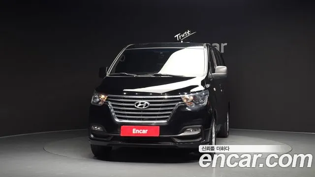 Hyundai Staria 2019 thumb 8