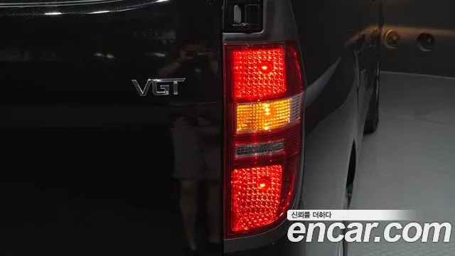 Hyundai Staria 2019 thumb 2