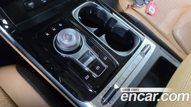 Kia Carnival 2021 thumb 3