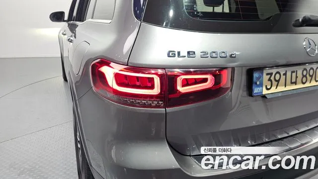Mercedes-Benz GLB 2021 thumb 9