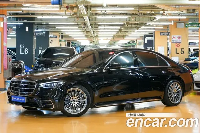 Mercedes-Benz S-Class 2022 thumb 2