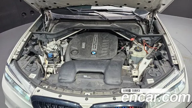 BMW X6 2019 thumb 2