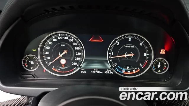 BMW X6 2019 thumb 5