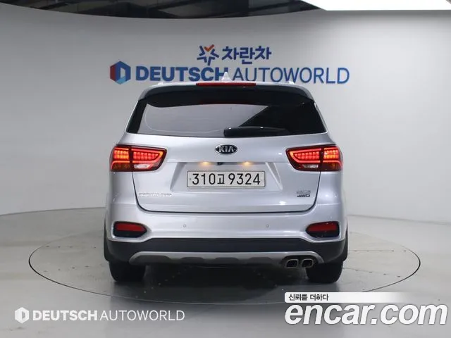 Kia Sorento 2018 thumb 10