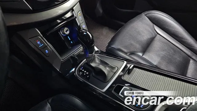 Hyundai i40 2014 thumb 6