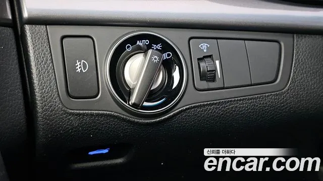 Hyundai i40 2014 thumb 4