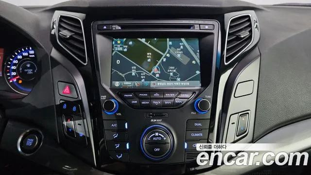 Hyundai i40 2014 thumb 8