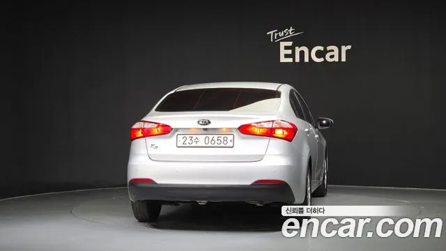 Kia K3 2015 thumb 10
