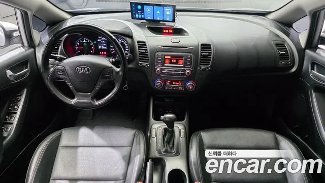 Kia K3 2015 thumb 11