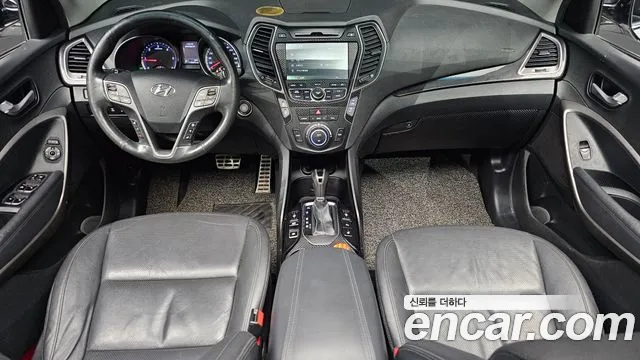 Hyundai Санта Фе 2013 thumb 9