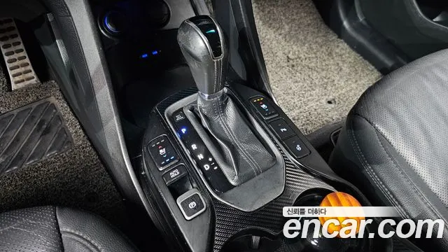 Hyundai Санта Фе 2013 thumb 5