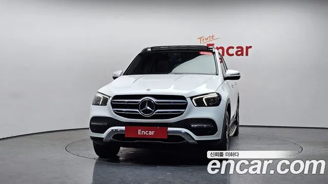 Mercedes-Benz E-Класс 2020 thumb 10