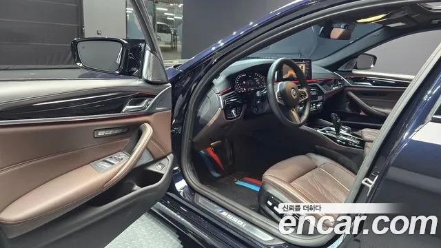 BMW 5 серии 2023 thumb 6