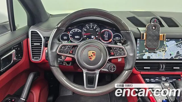 Porsche Cayenne 2019 thumb 7