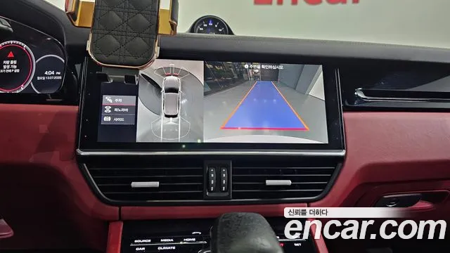 Porsche Cayenne 2019 thumb 10