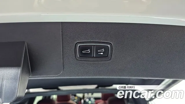 Porsche Cayenne 2019 thumb 5