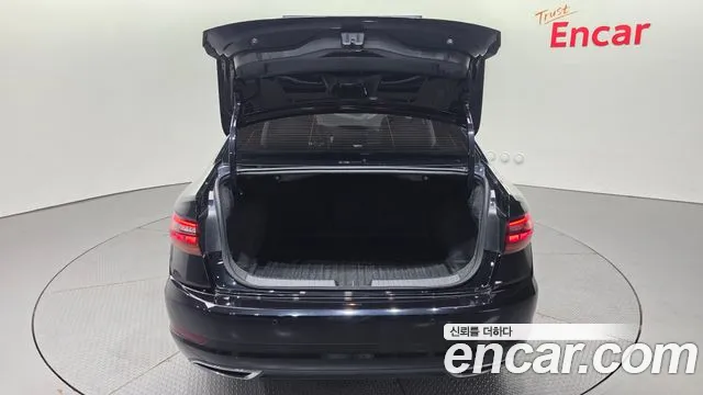Volkswagen Jetta 2021 thumb 4