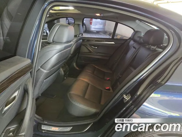 BMW 5 серии 2015 thumb 6