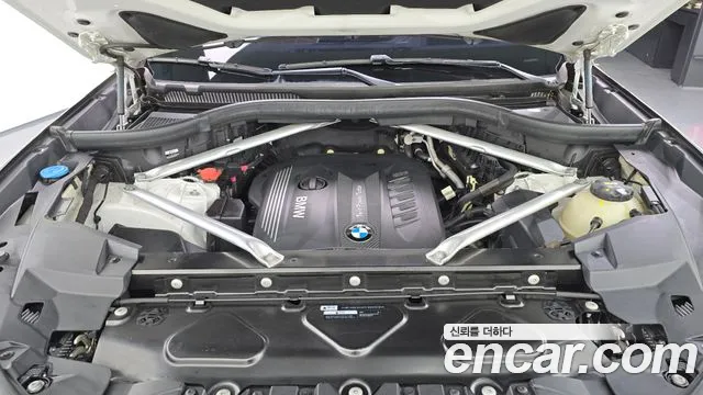 BMW X5 2019 thumb 12