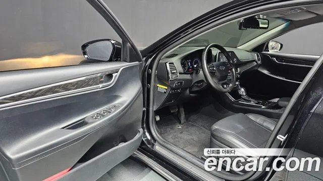 Hyundai Grandeur 2018 thumb 10