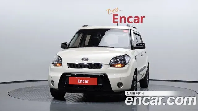 Kia Soul 2010 thumb 2