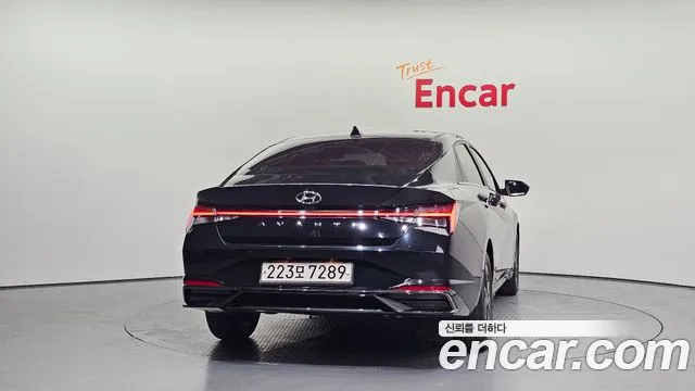 Hyundai Elantra 2020 thumb 6