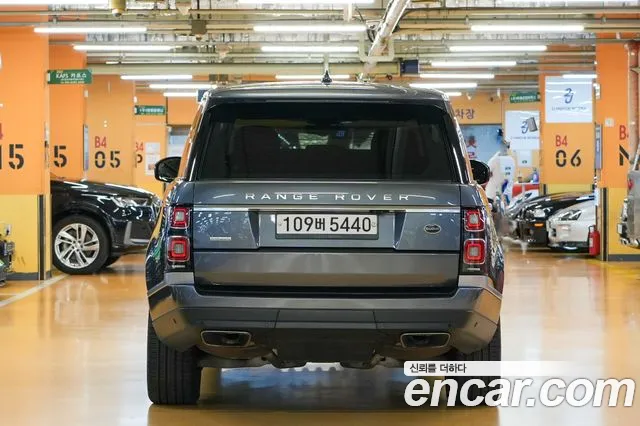 Land Rover Range Rover 2018 thumb 4
