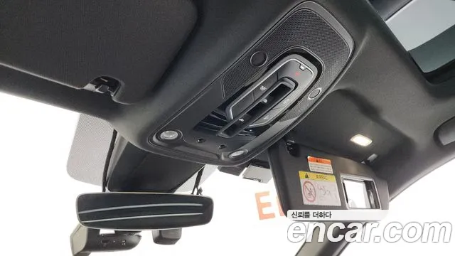 Audi Q7 2023 thumb 9
