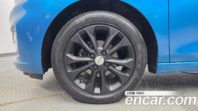 Chevrolet Spark 2019 thumb 3