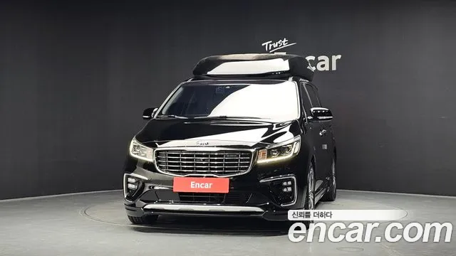 Kia Carnival 2018 thumb 6