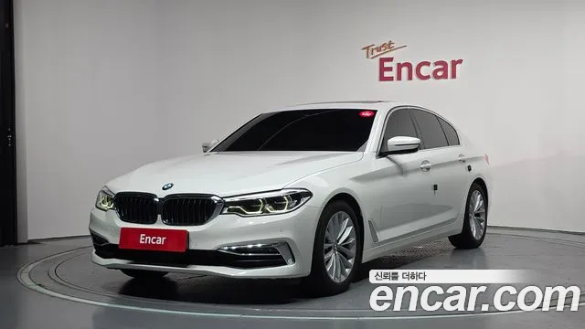 BMW 5 серии 2019 thumb 10