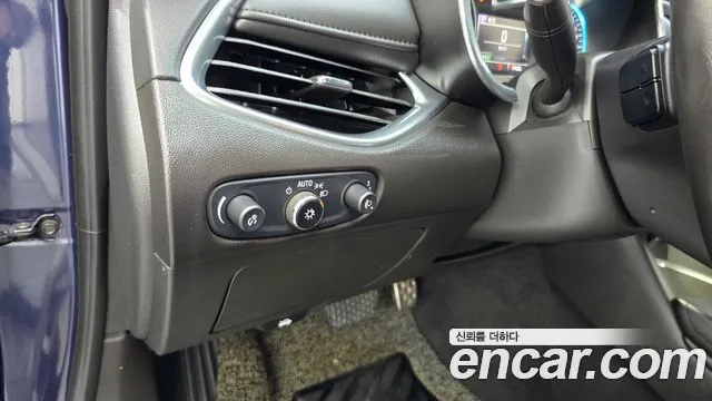 Chevrolet Malibu 2017 thumb 12