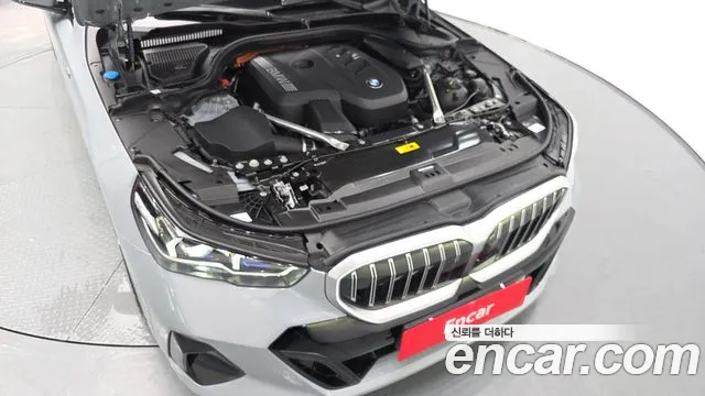 BMW 5 серии 2025 thumb 9
