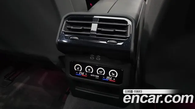 BMW 5 серии 2025 thumb 12