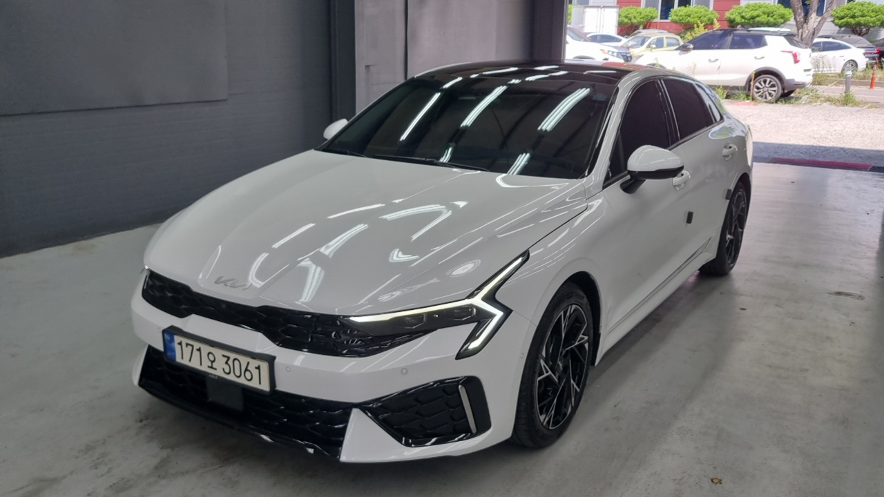 Kia Hybrid 2024 thumb 6
