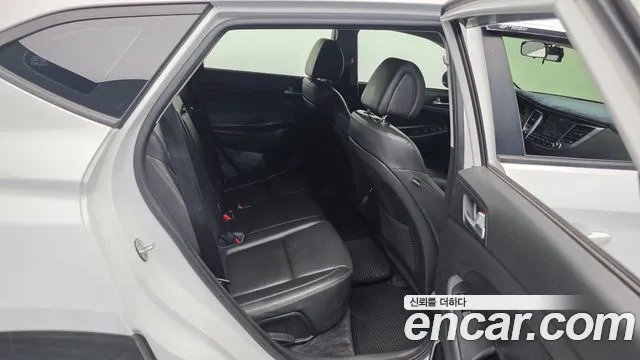 Hyundai Tucson 2016 thumb 10