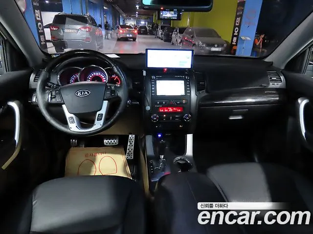 Kia Sorento 2012 thumb 5