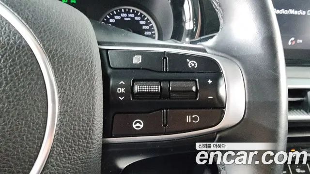 Kia K5 2021 thumb 6