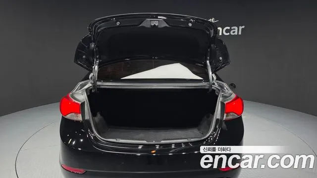 Hyundai Elantra 2014 thumb 3