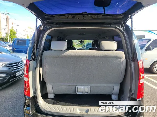 Hyundai Staria 2015 thumb 5