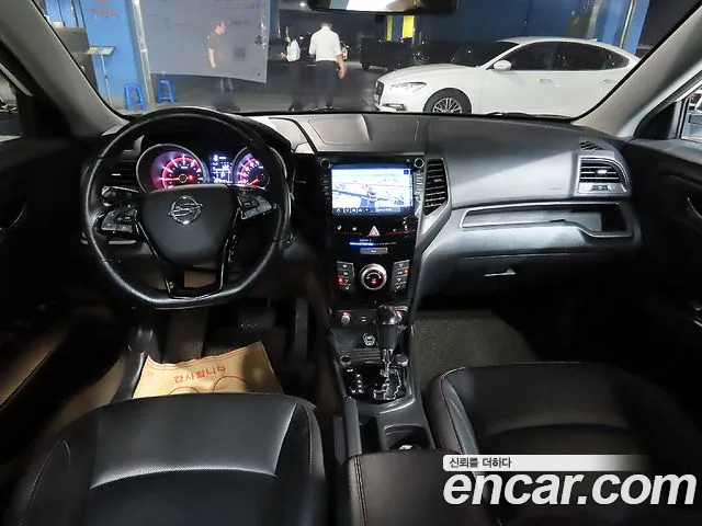 KGM Tivoli Air 2018 thumb 9