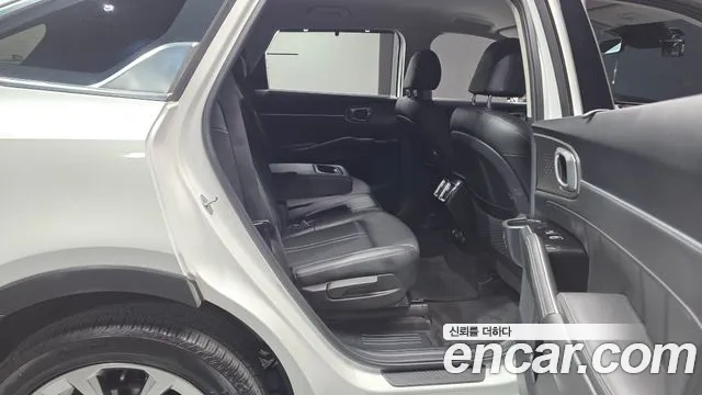 Kia Sorento 2023 thumb 8
