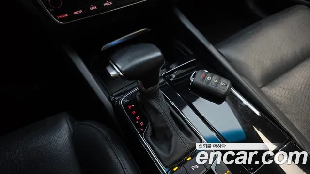 Kia K7 2016 thumb 4